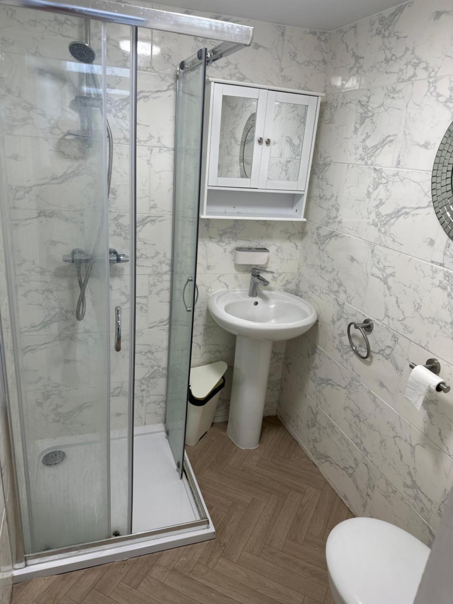 Barrs Court Beds Hotel Warmley Luaran gambar
